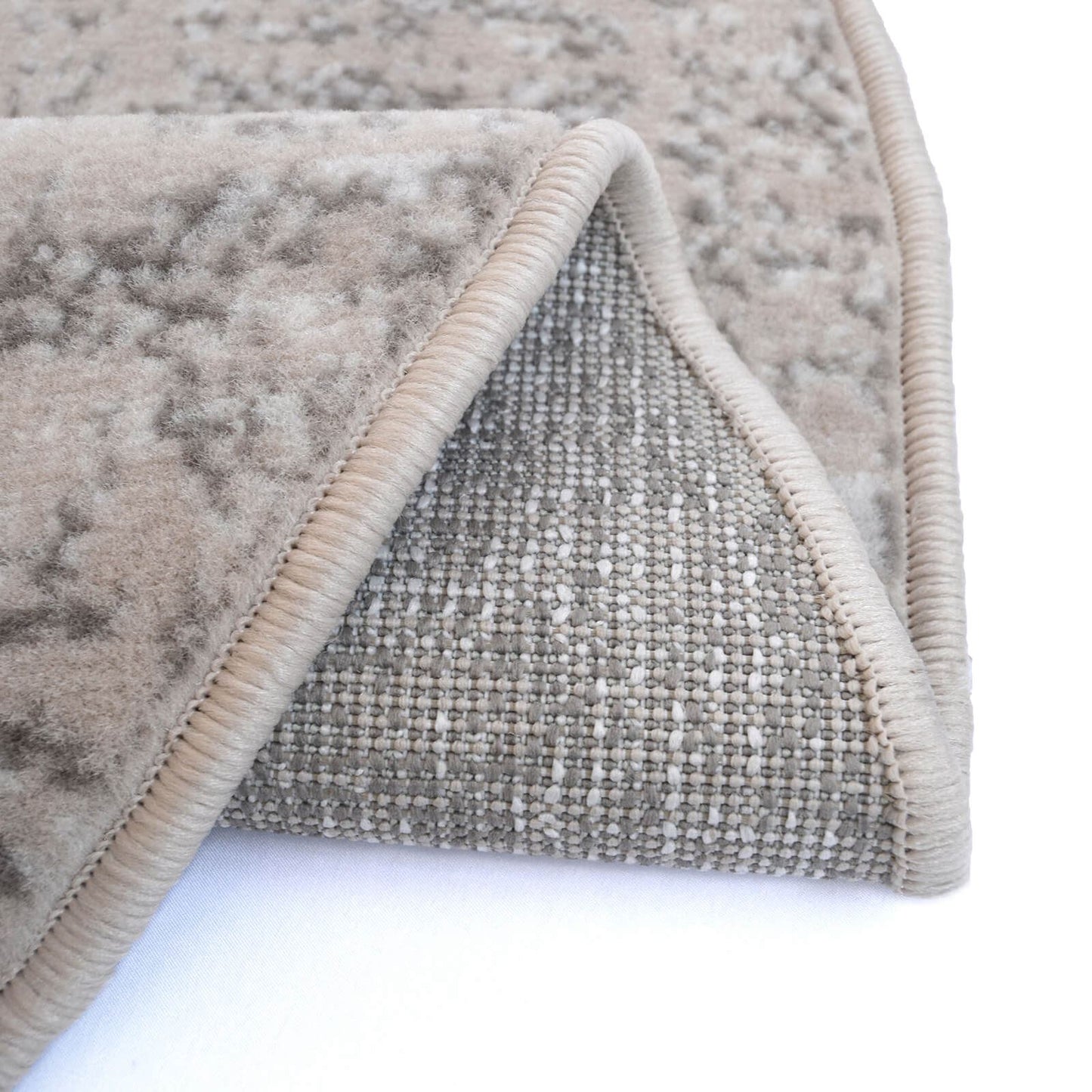 Maestro New Trad Cream Traditional Rug