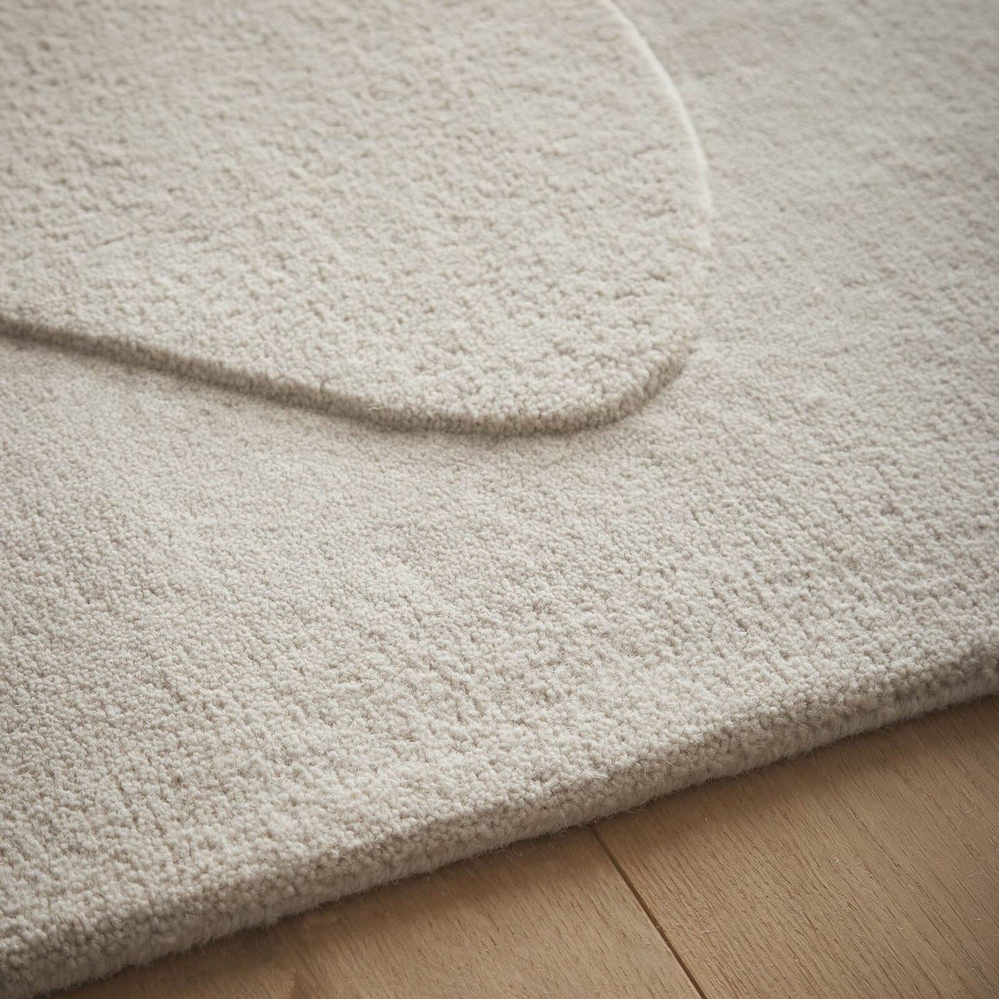 Origins Sculptured Pebble Oatmeal Rug