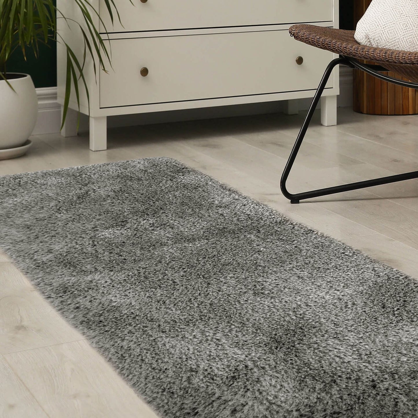 Soft Washable Cosy Grey Plain Rug