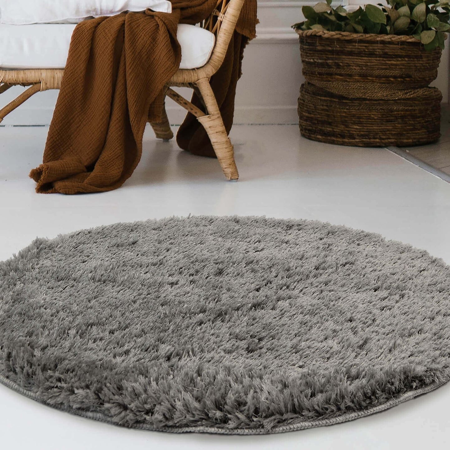 Soft Washable Cosy Grey Plain Rug