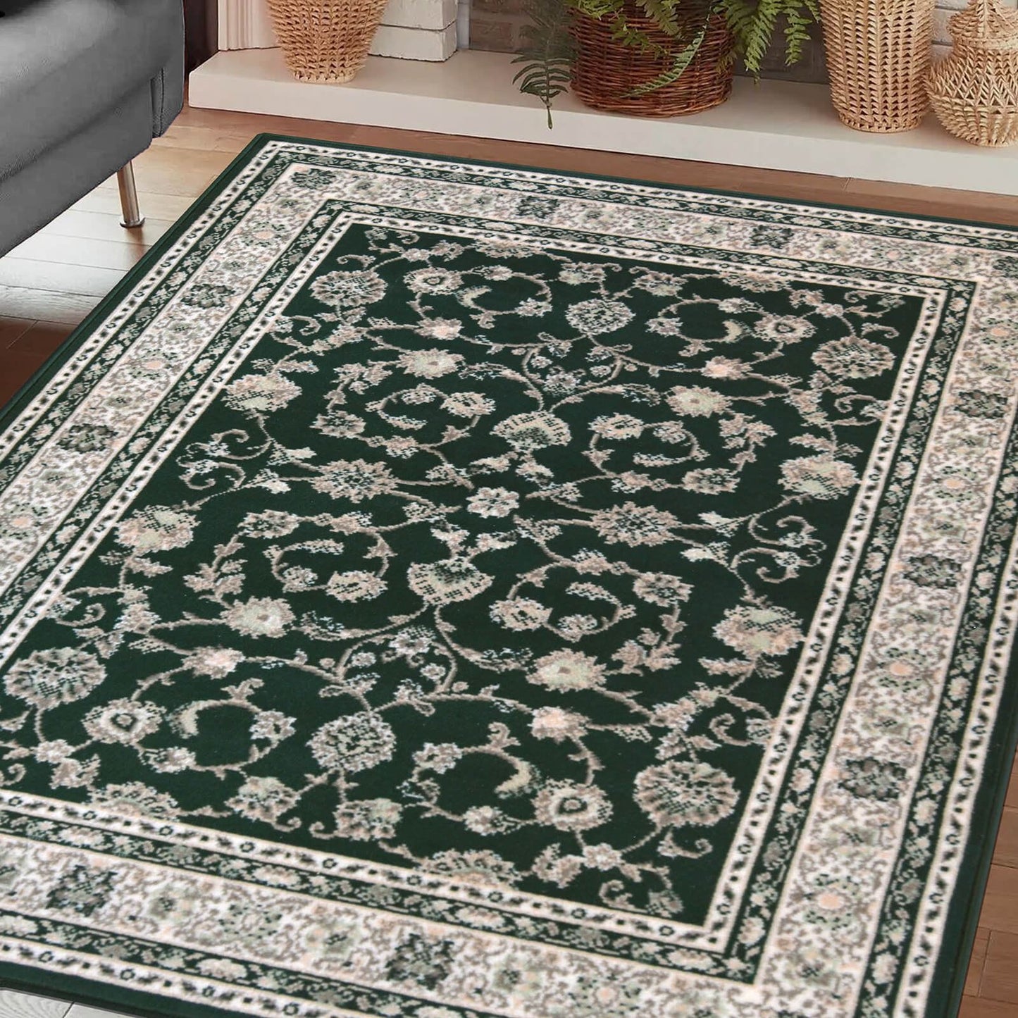 Maestro Agrah Green Traditional Rug