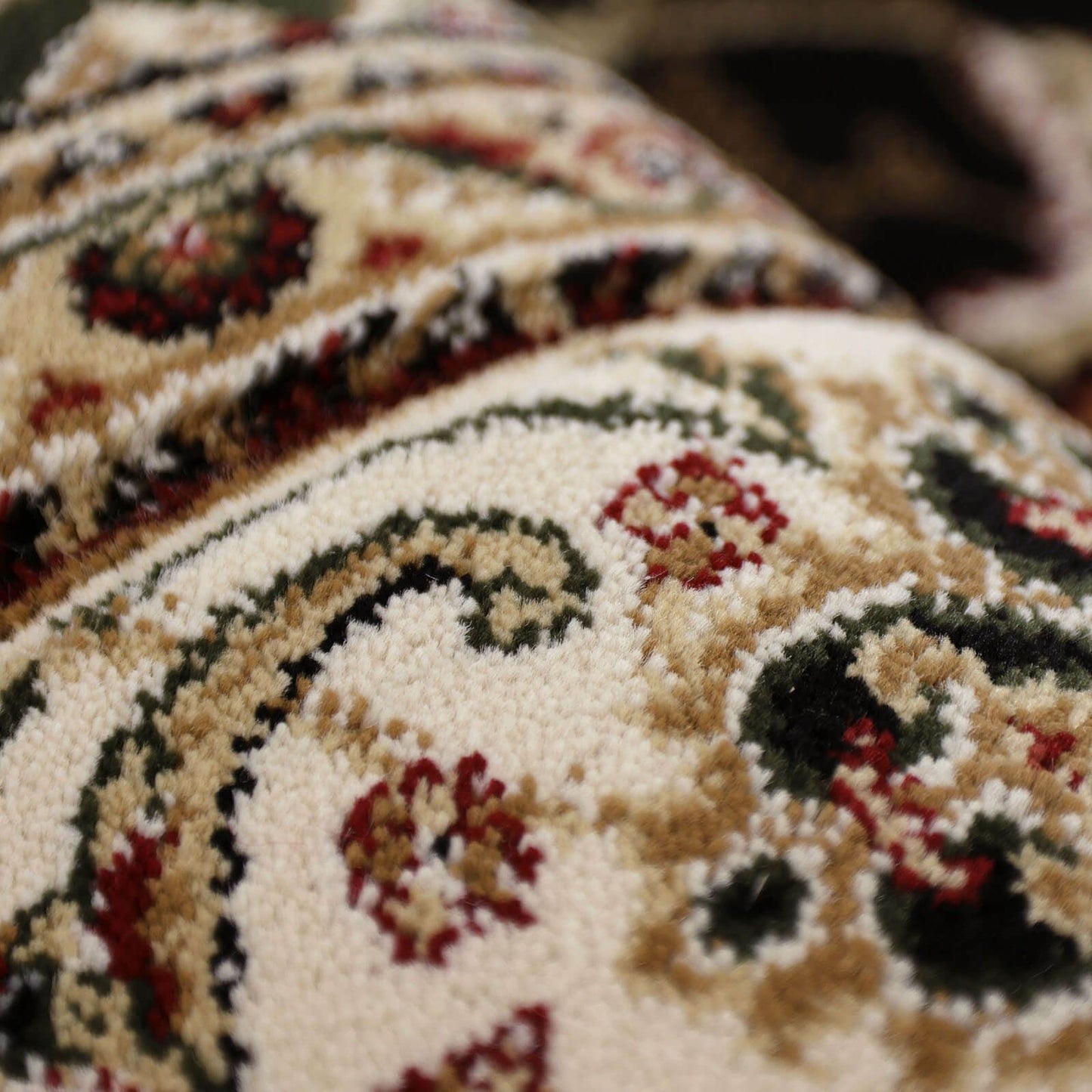 Victoria Traditional Black Classical Rug
