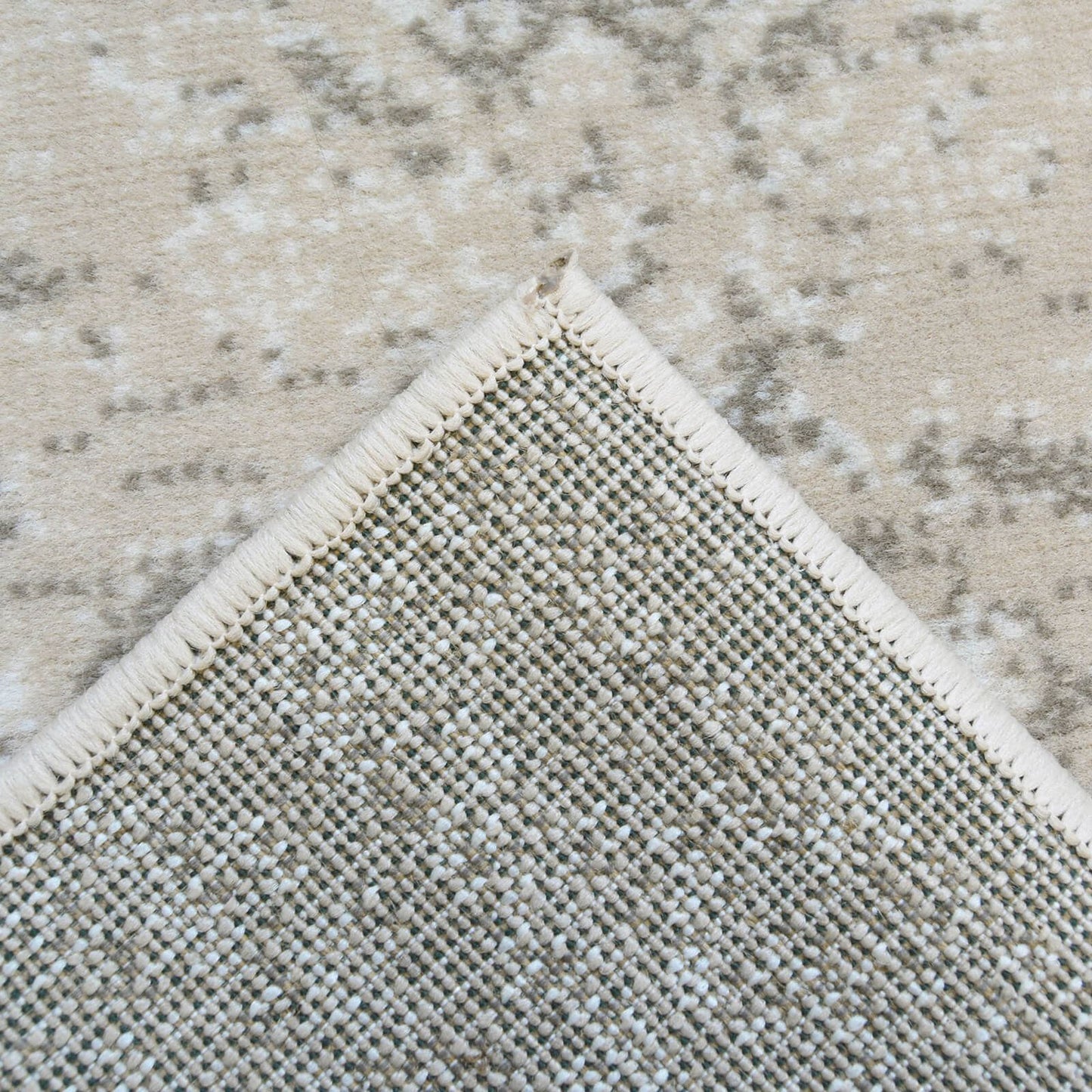 Maestro New Trad Cream Traditional Rug