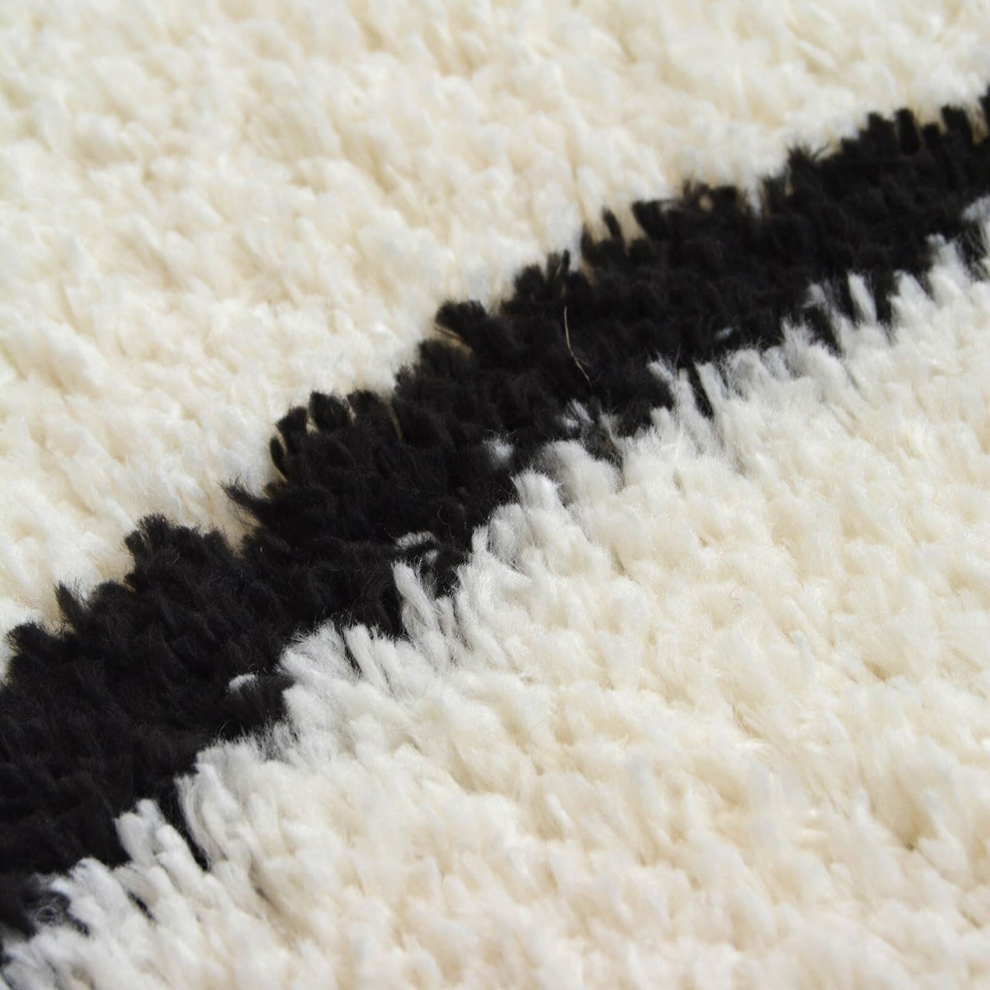 Snug Iso Black Waves Rug