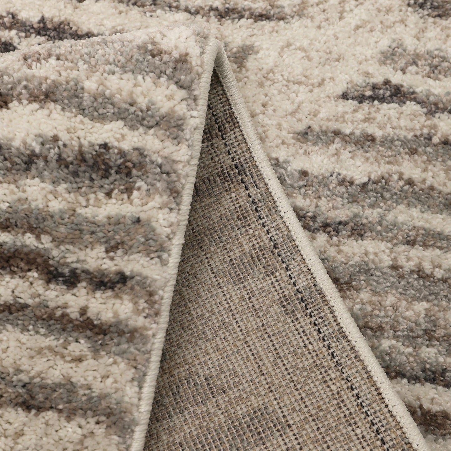 Gio Diamonds Geometric Natural Rug