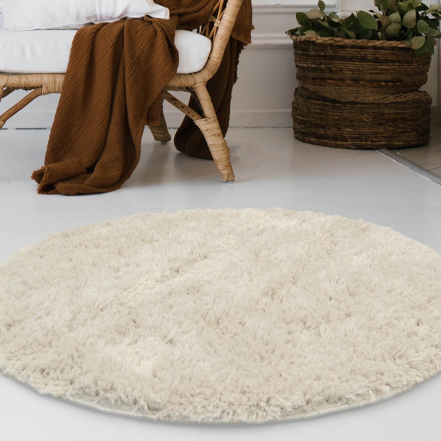 Soft Washable Cosy Ivory Plain Rug