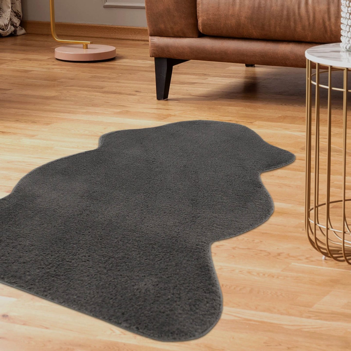 Royale Shape Anthracite Plain Rug - 055 X 085cm (Sheep Shape) (1ft 8" x 2ft 7")