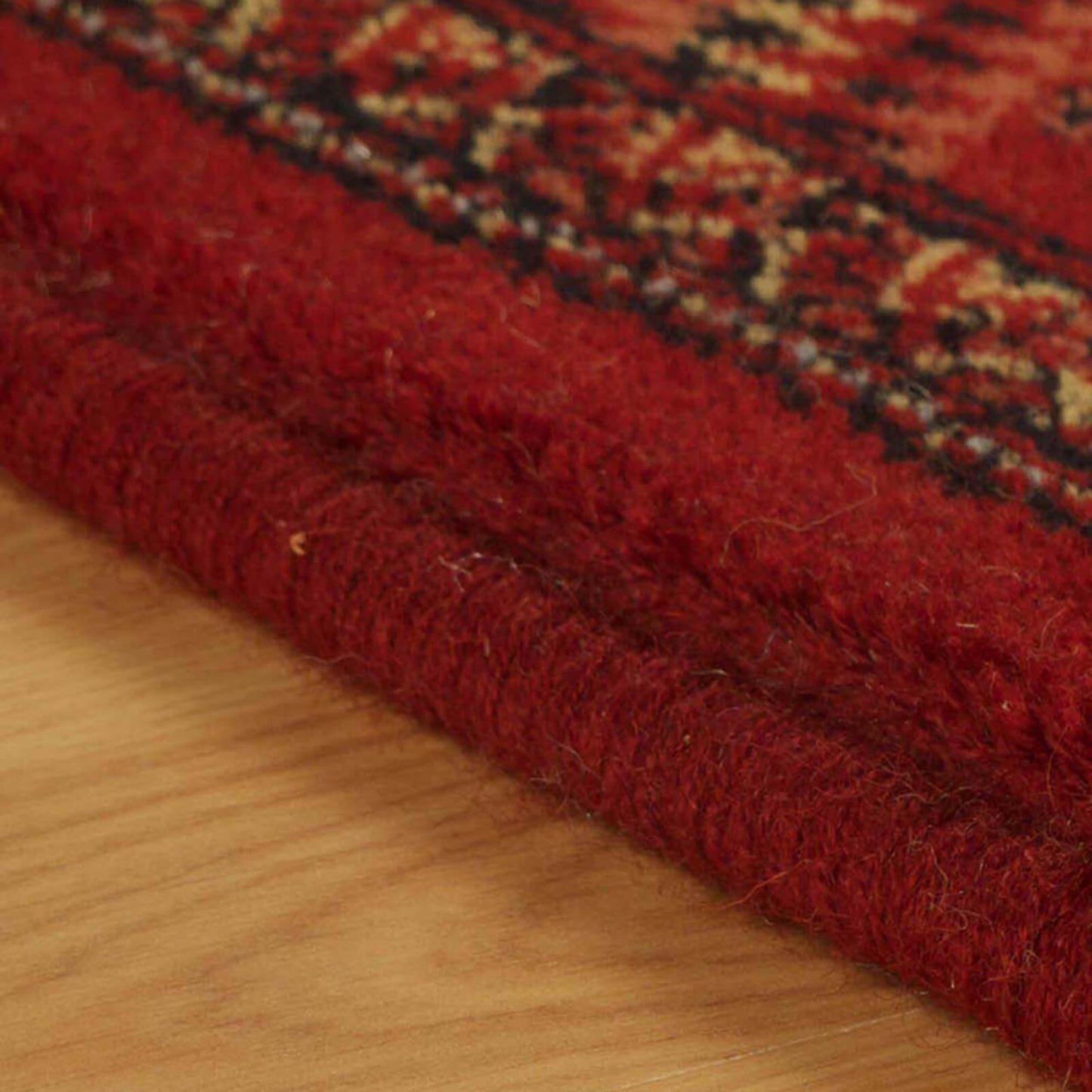 Oriental Weavers Royal Classic 635 R Red Rug