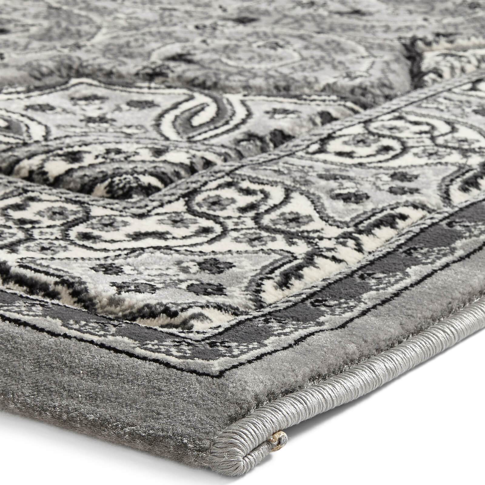 Think Rugs Heritage 4400 Silver Rug