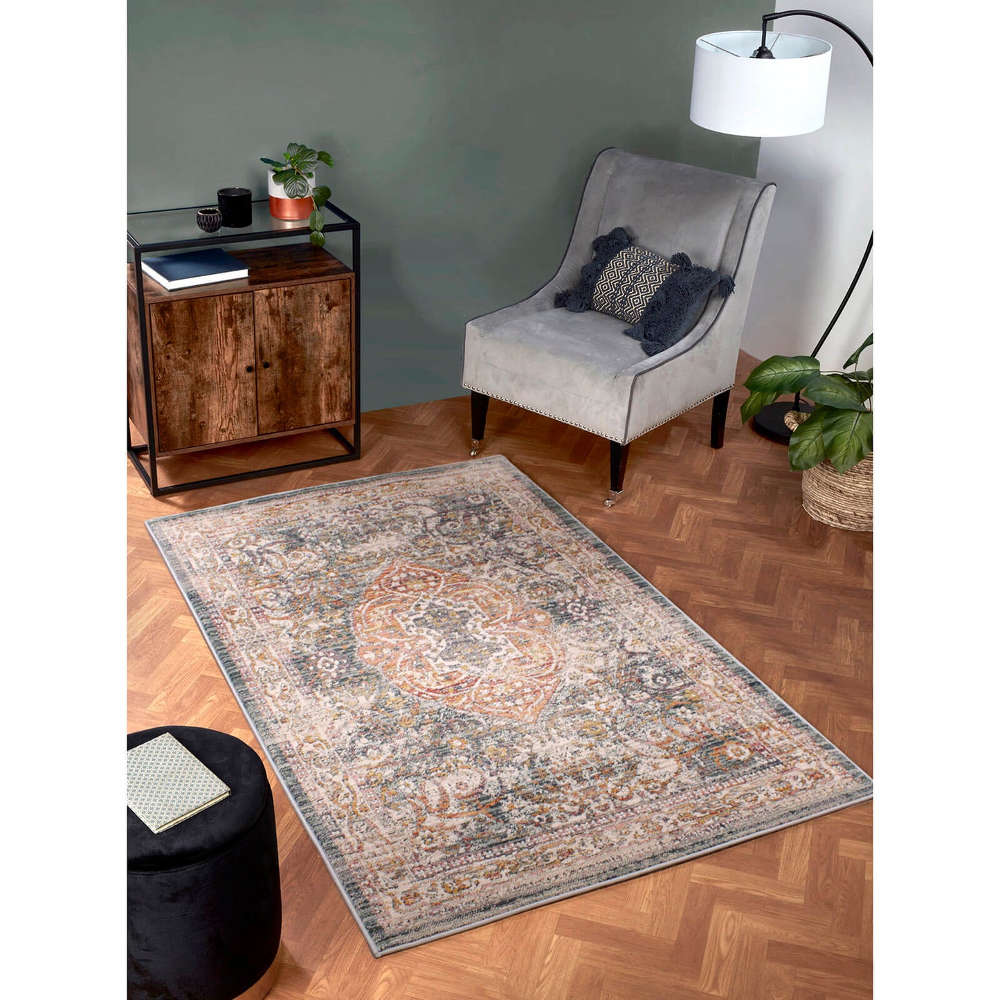 Ultimate Home Living Nova 8881C Green Rug