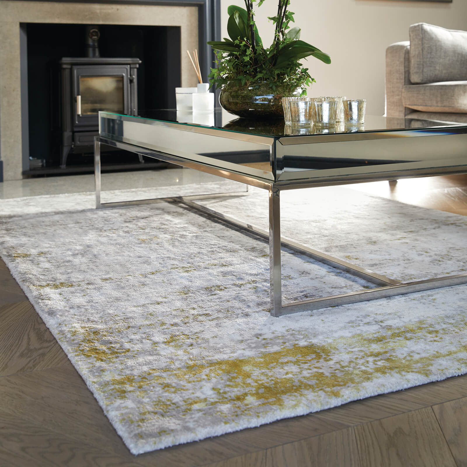 Go for Gold with this year’s Metallic Trend – e-Rugs.co.uk