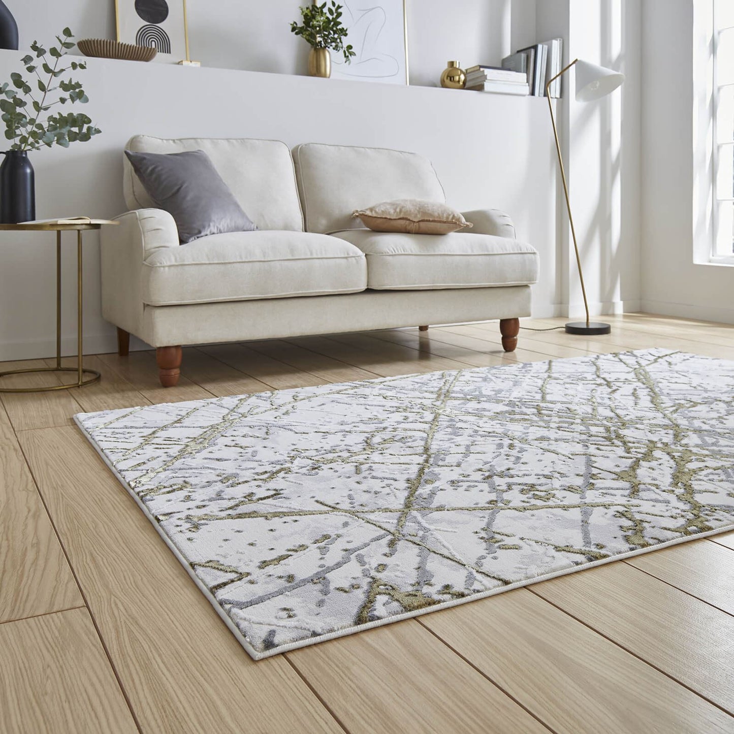 Artemis B8403A Gold / Silver Modern Rug