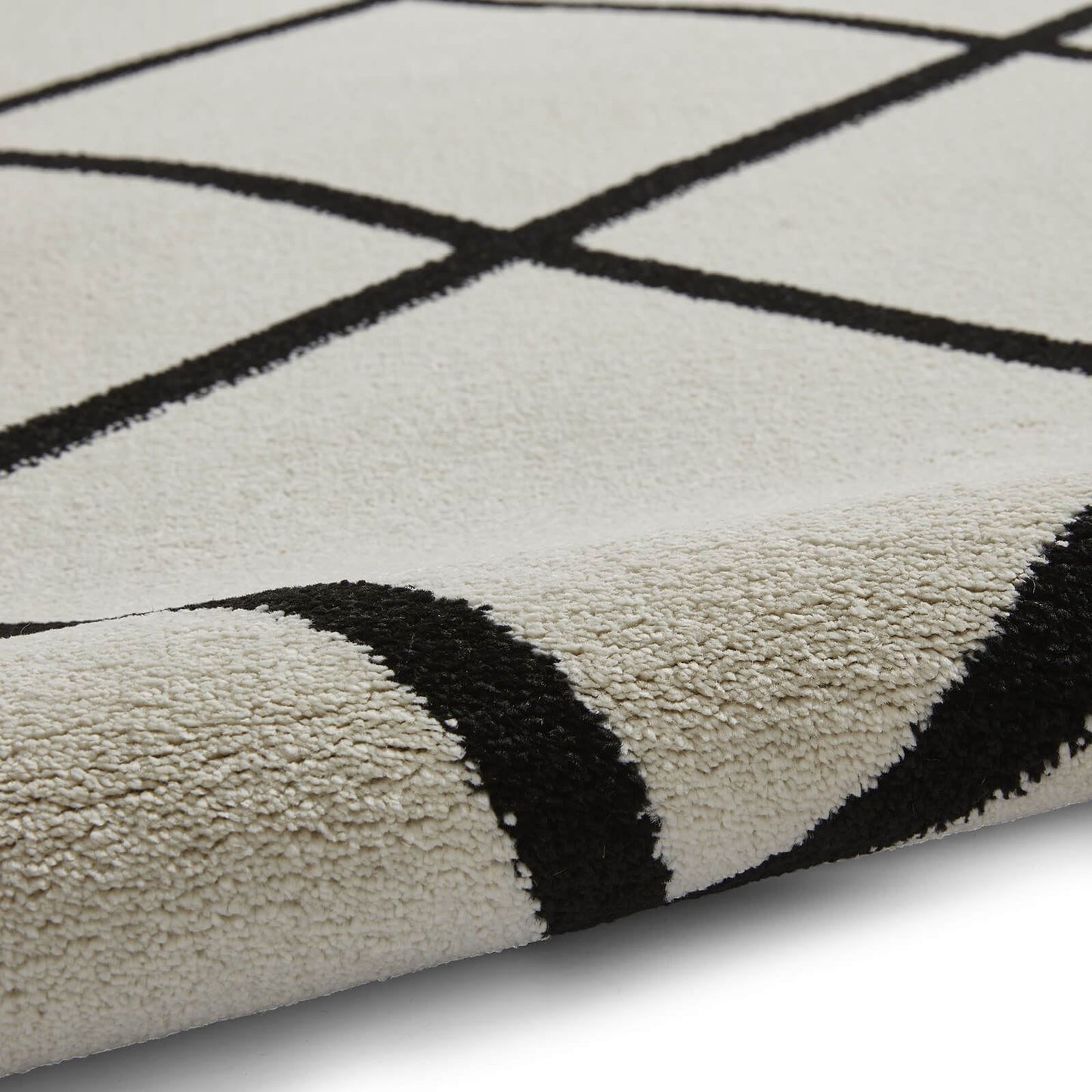 Brooklyn BRK35 (24371) Cream/Black Modern Rug