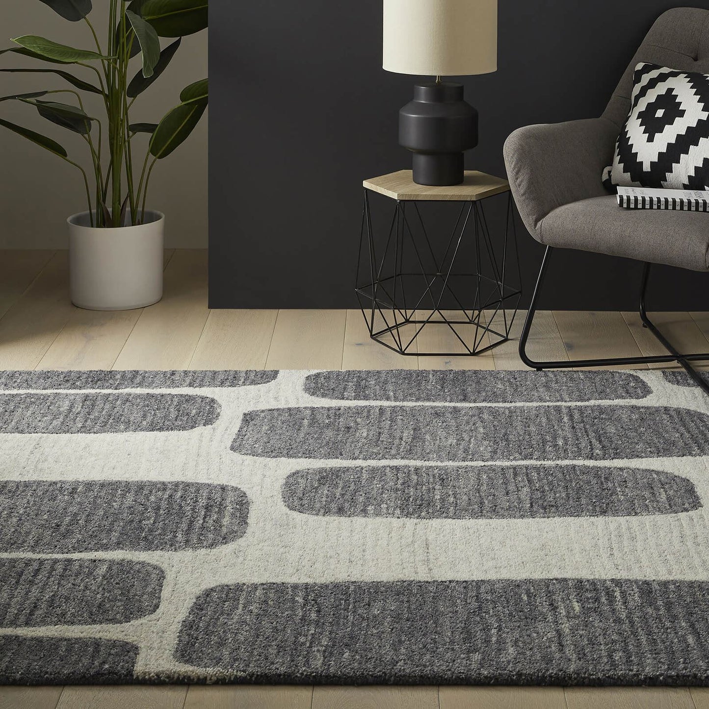 Vista Retro Modern Cream Rug