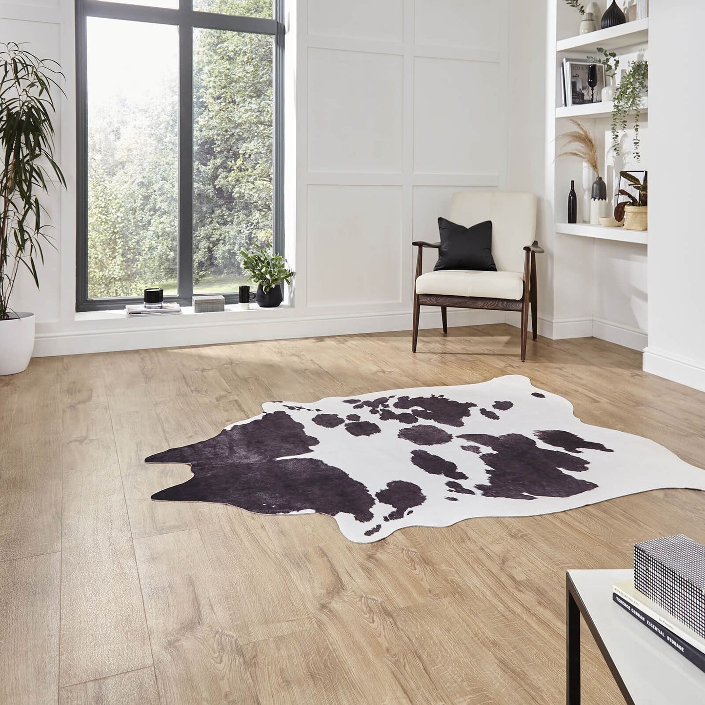 Faux Cow Print Black/White Shaggy Rug