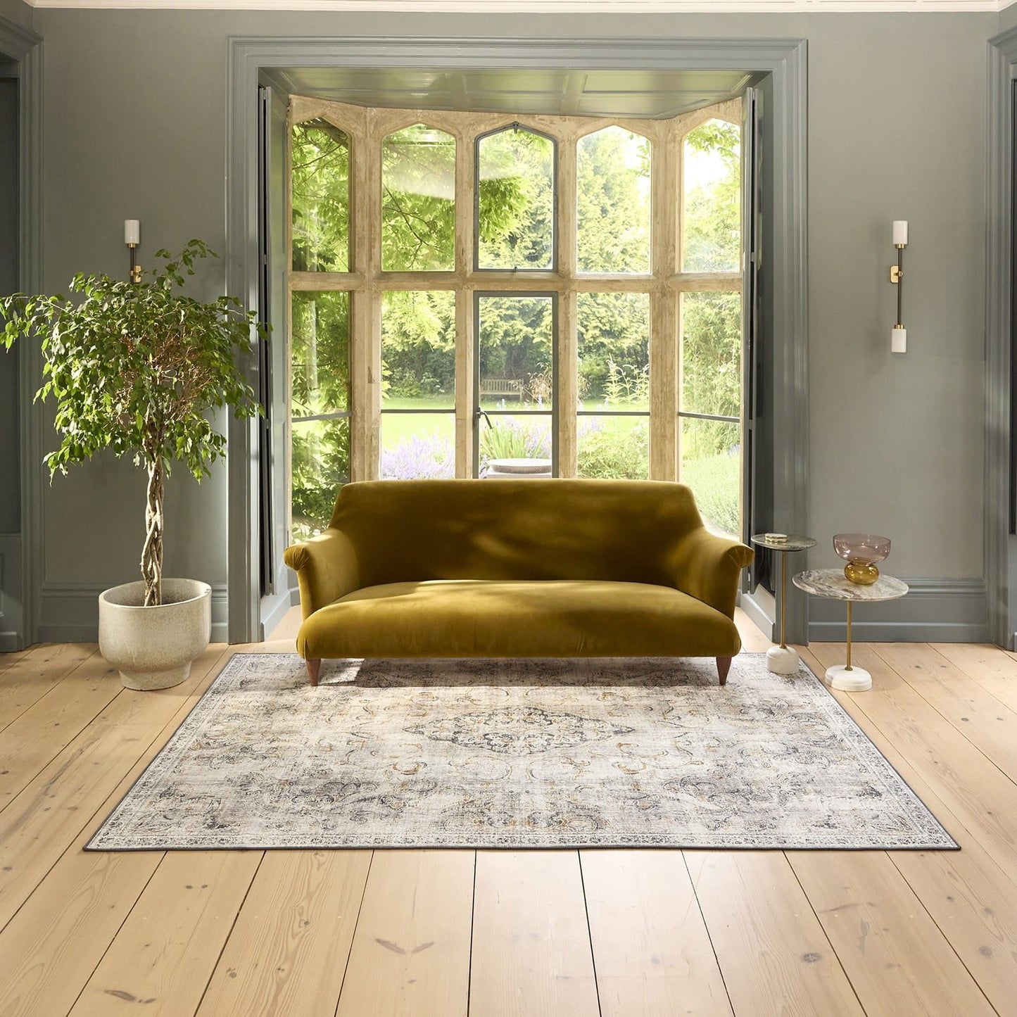 Hug Rug Eco-Washable Baroque Rug