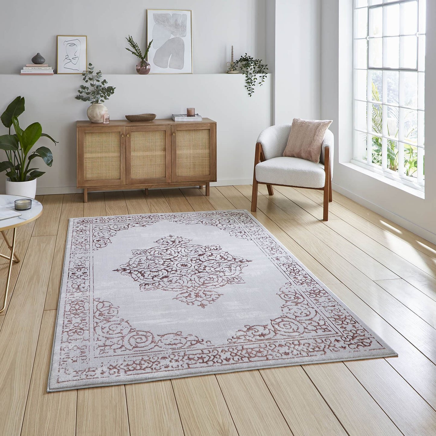 Artemis B9076A Rose / Silver Traditional Rug