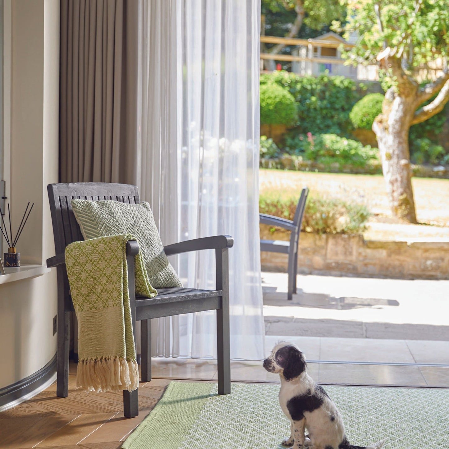 Hug Rug Woven Trellis Throw Green 130X180 Rug