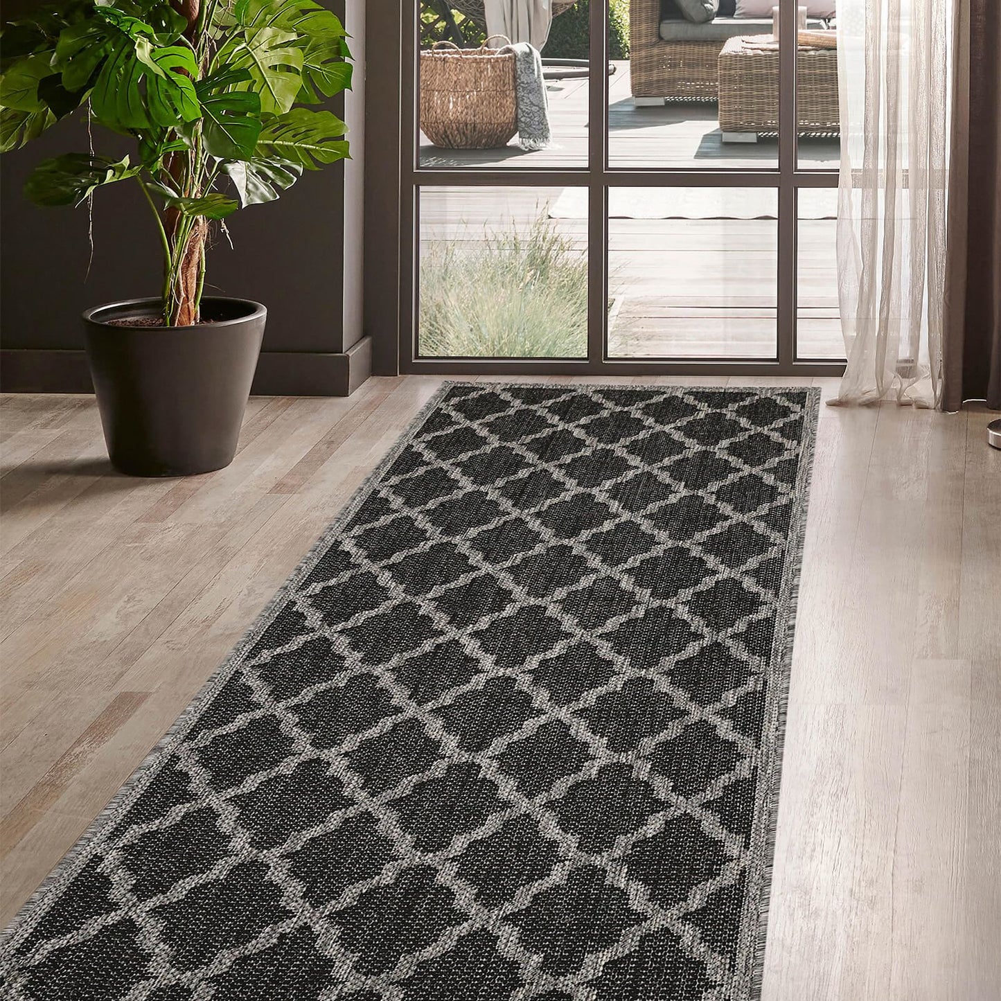 Flatweave Gel Trellis Black Rug