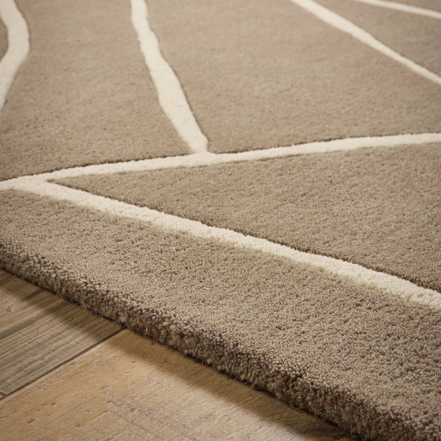 Origins Kintsugi Cream Stone Rug