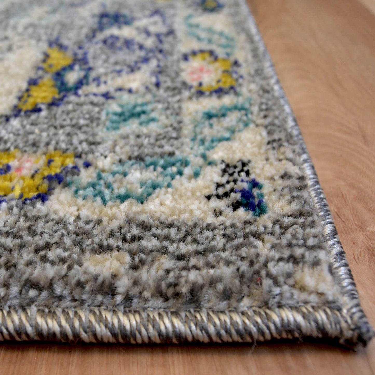 Villa Vintage Floral Multi Rug
