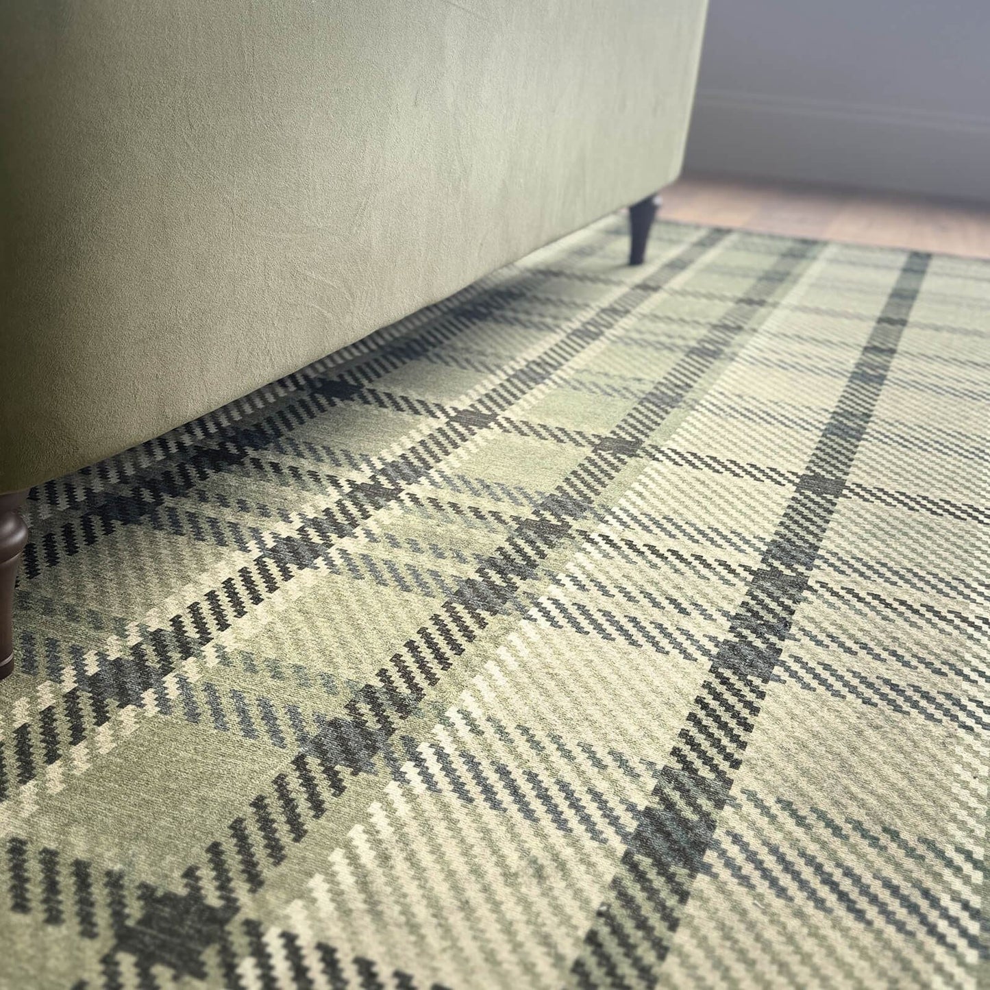 Hug Rug Eco-Washable Isla Plaid Emerald