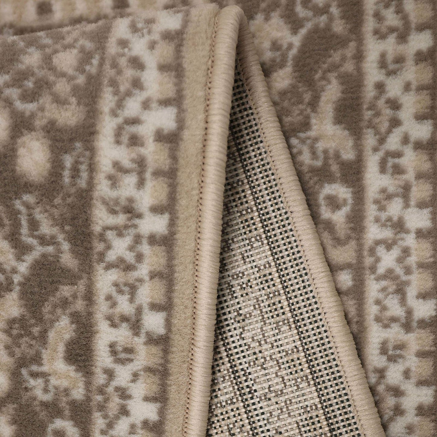 Maestro Natural Traditional Rug - 120 X 170cm (4ft 0" x 5ft 6")