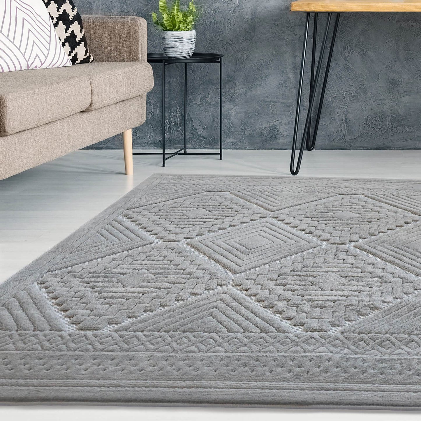 Malmo Tribal Grey Rug