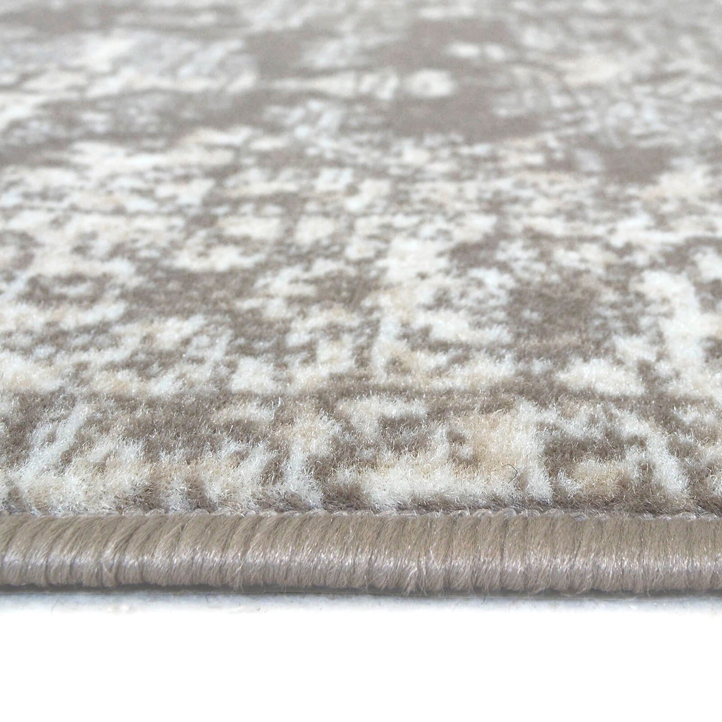 Maestro New Trad Natural Traditional Rug