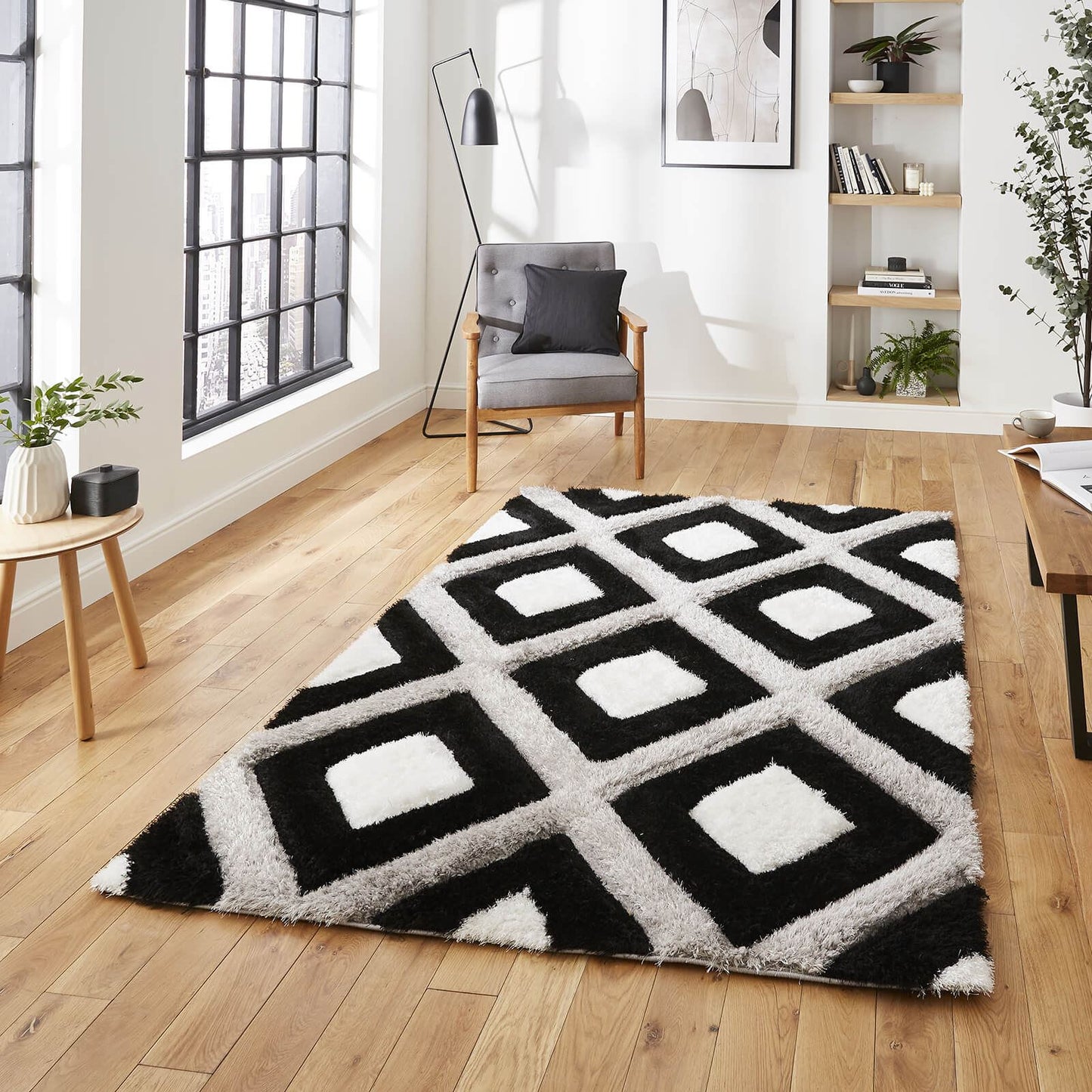 Olympia GR224 Black/White Shaggy Rug