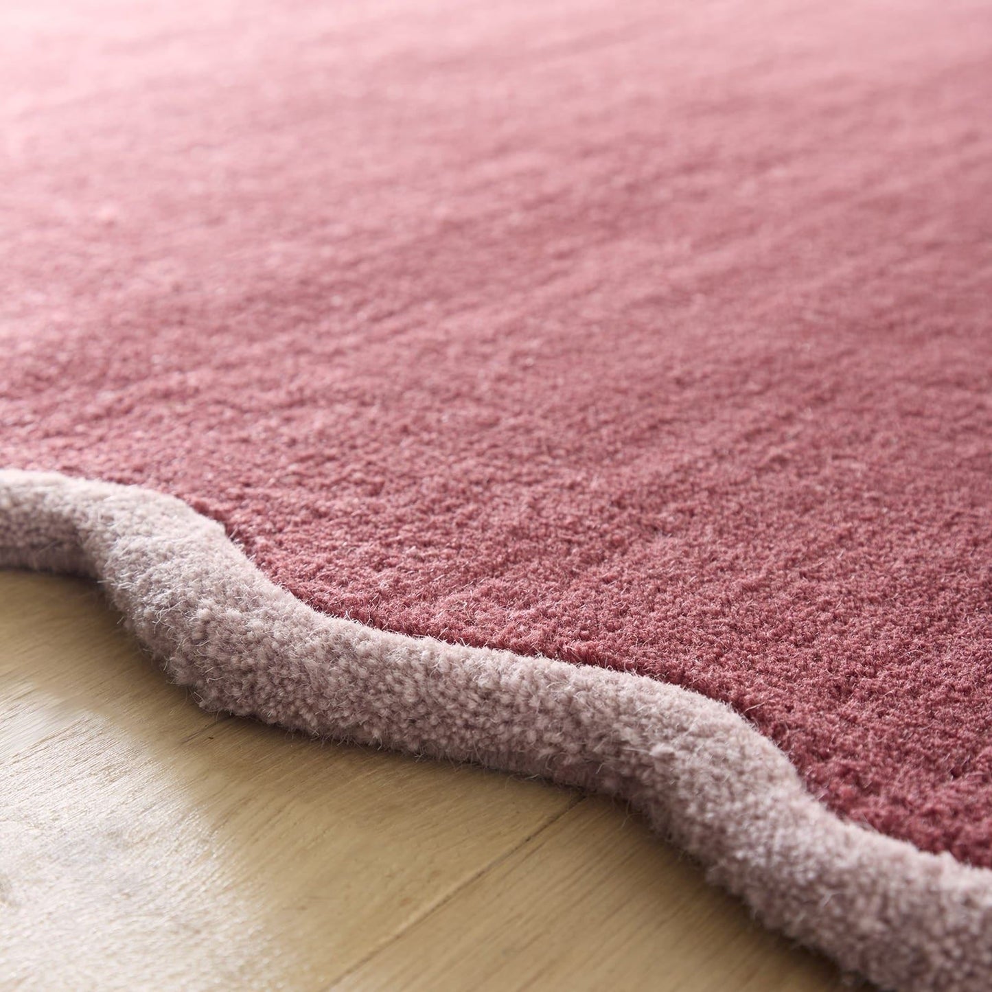 Origins Scalloped Elsie Coral/Lilac Rug