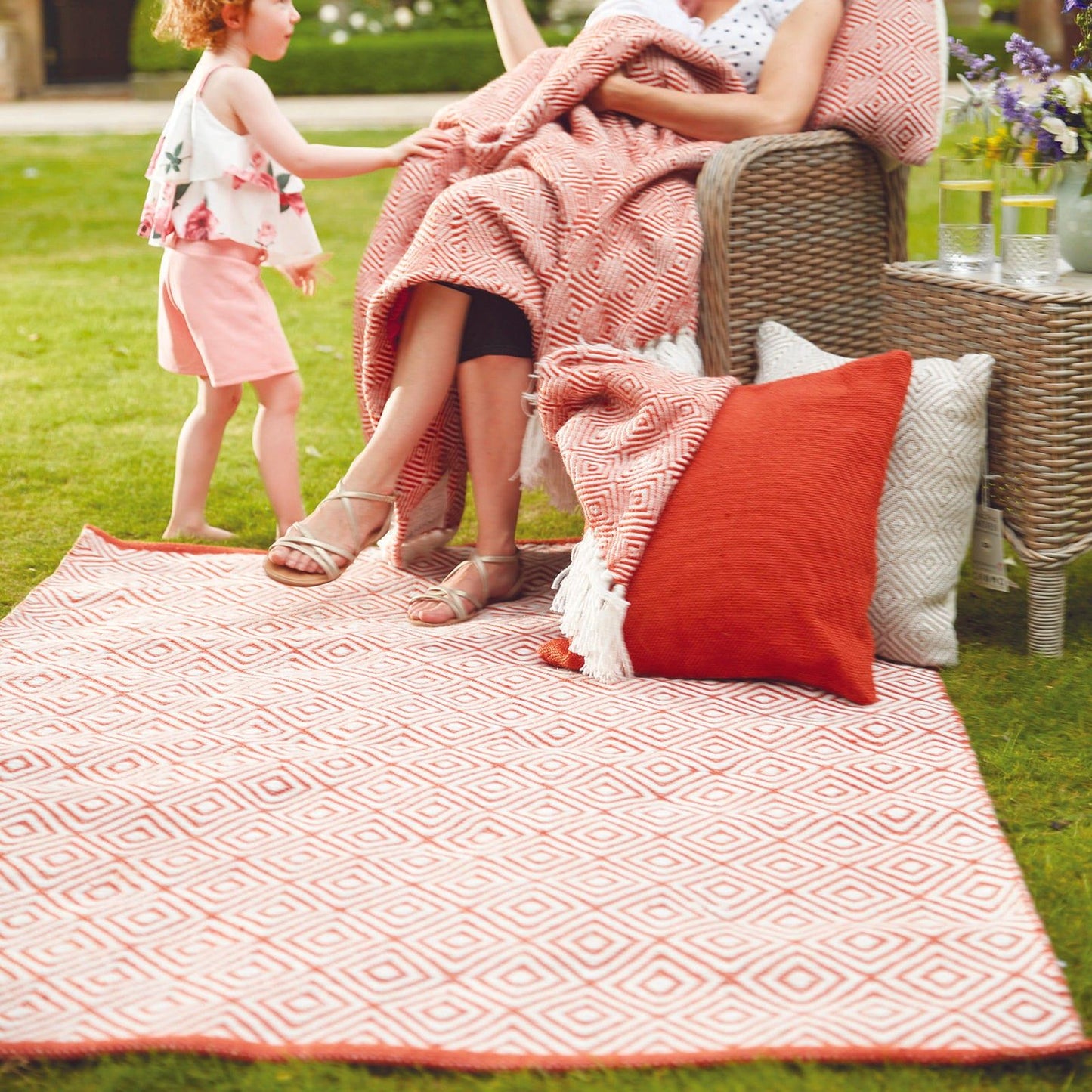 Hug Rug Woven Diamond Rug Rust Rug