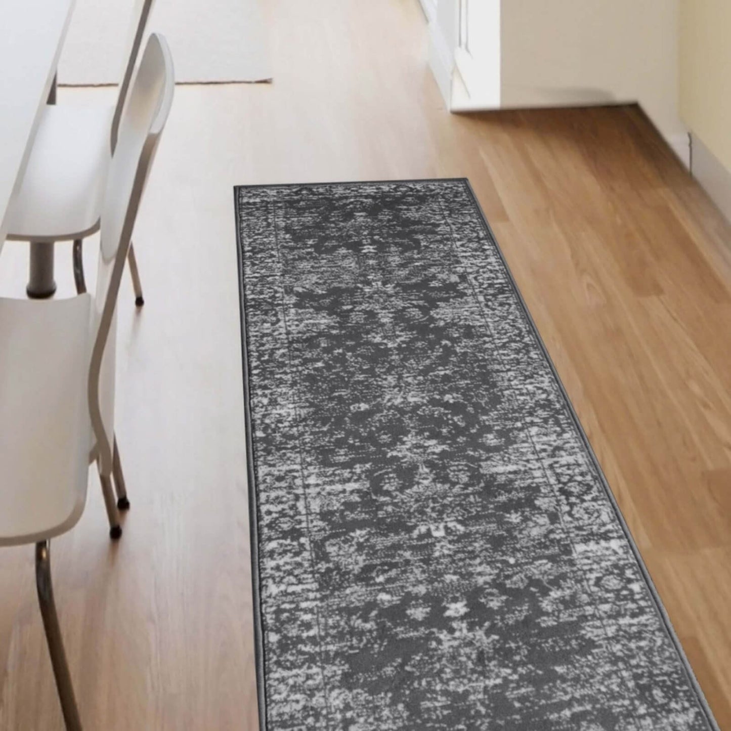 Maestro New Trad Charcoal Traditional Rug