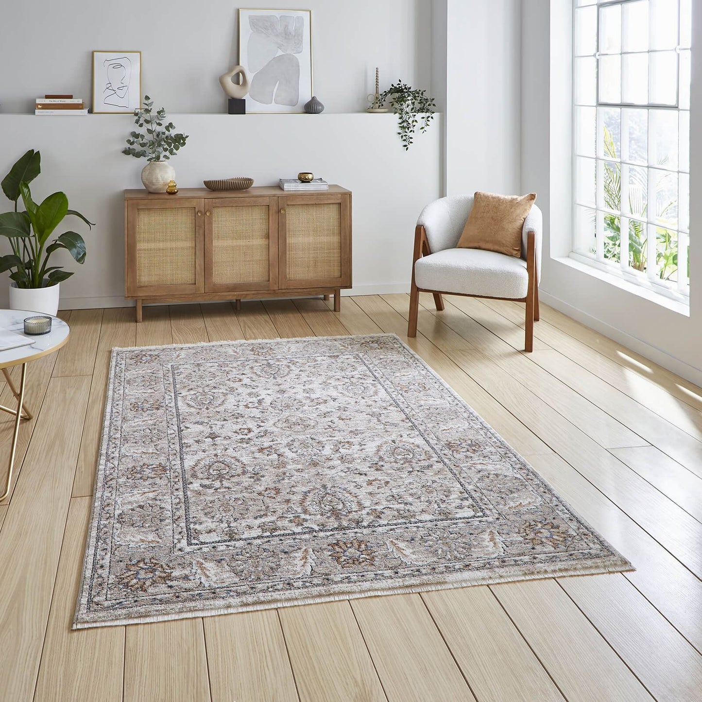 Vintage 35027 Beige Traditional Rug