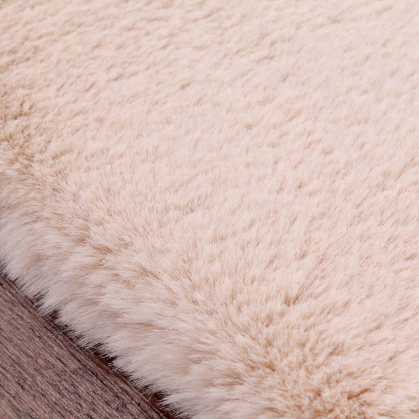 Handmade Carpets Luxe Faux Fur Plain Natural Rug