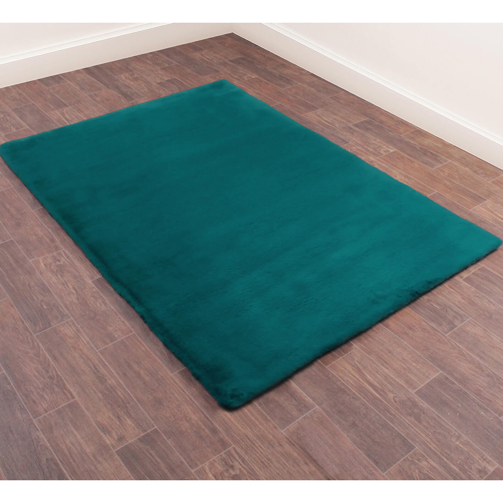 Handmade Carpets Luxe Faux Fur Plain Teal Rug