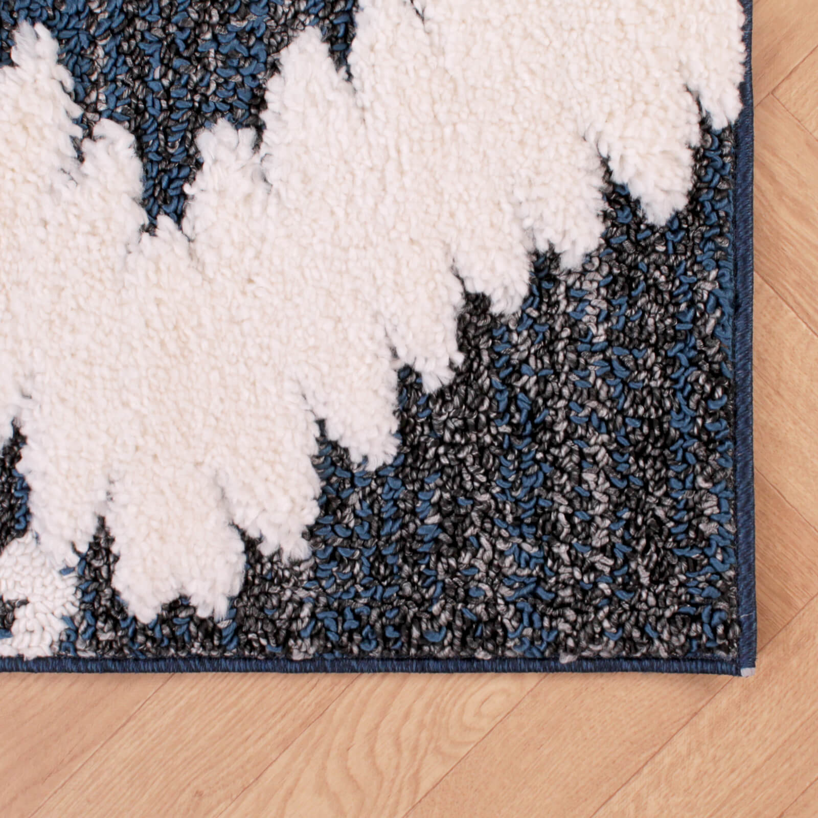 Handmade Carpets Skandi Malmo Anthracite White Rug
