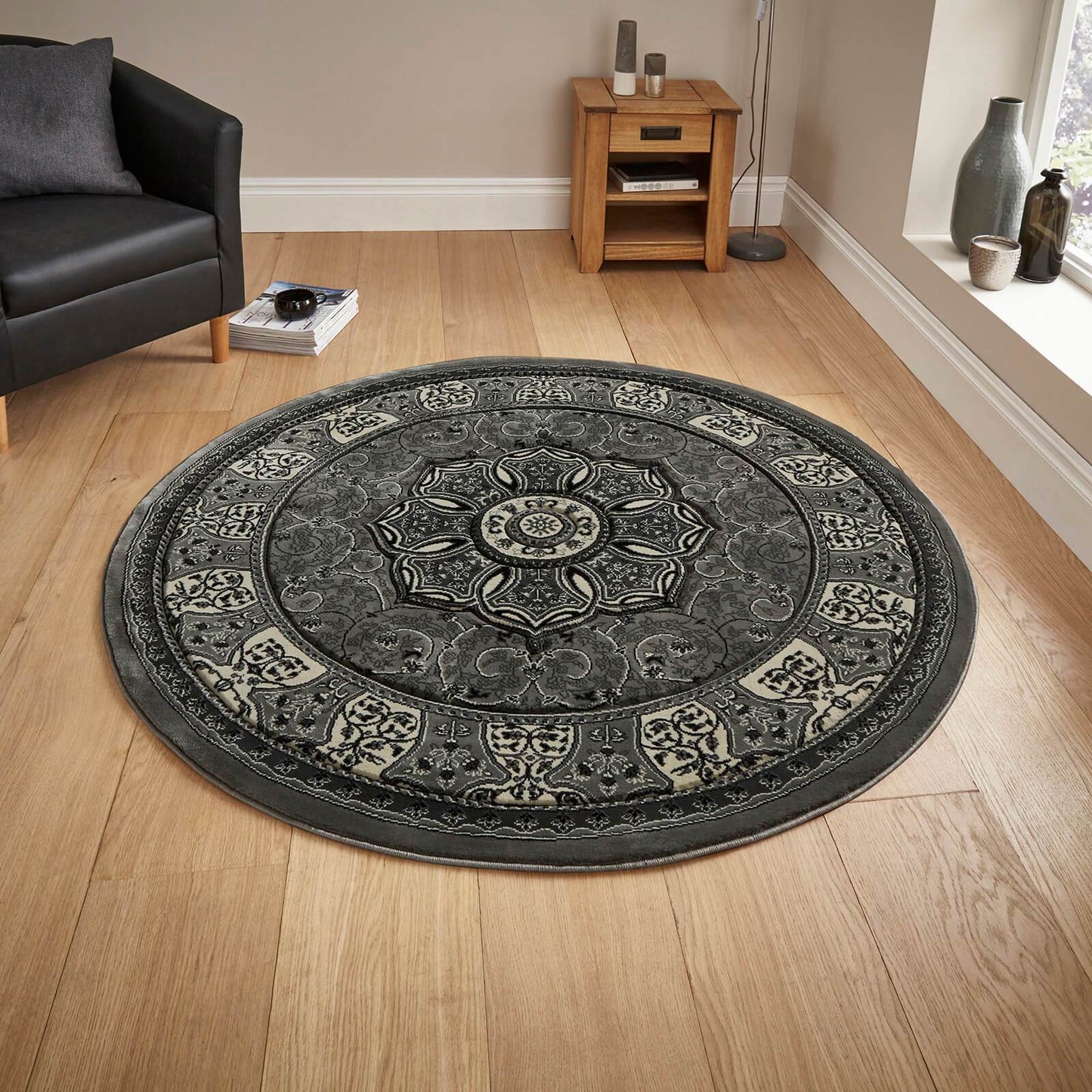 Heritage 4400 Grey and Silver Traditional Rugs